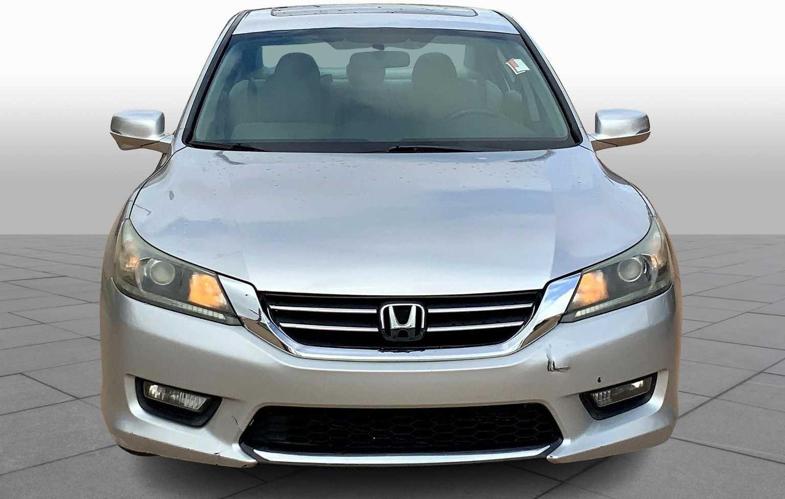 Thumbnail image of 2014 Honda Accord at Bob Howard Honda