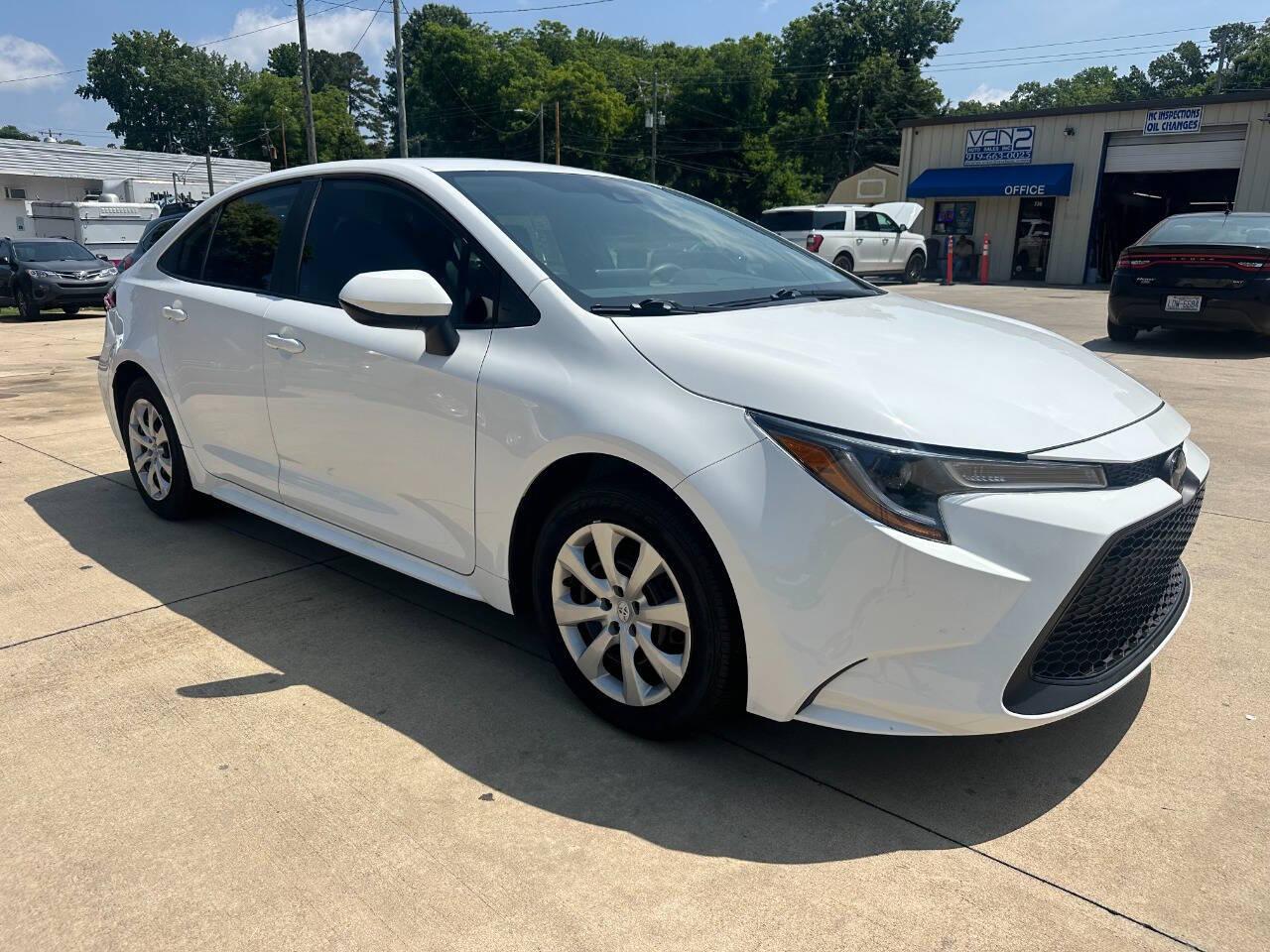 Thumbnail image of 2022 Toyota Corolla at Van 2 Auto Sales Inc.