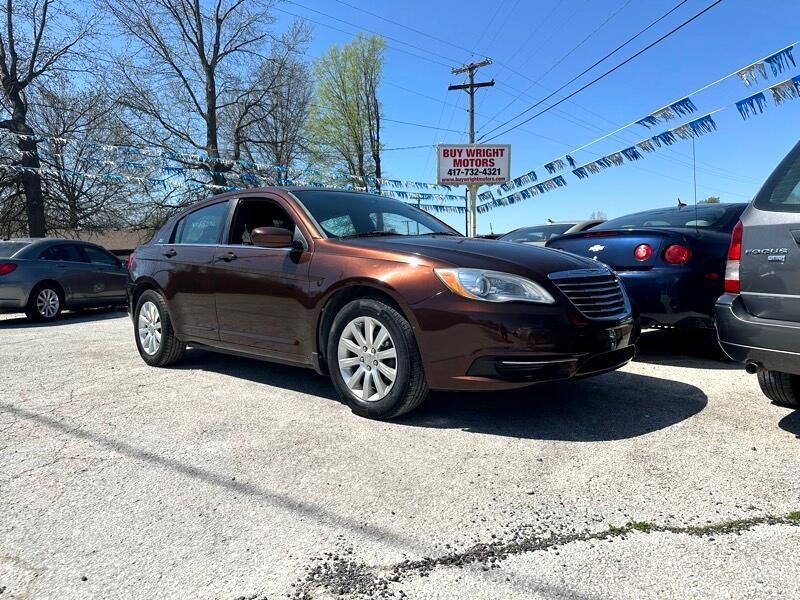 Thumbnail image of 2013 Chrysler 200 at Buy Wright Motors