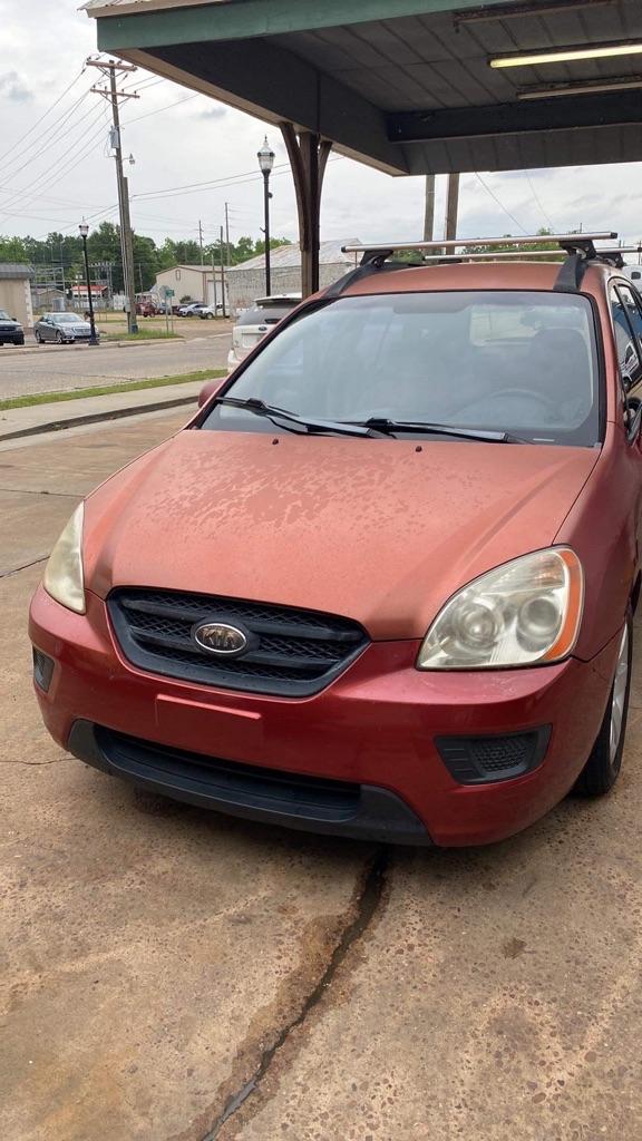 Thumbnail image of 2008 Kia Rondo at Chads of Hartford, AL