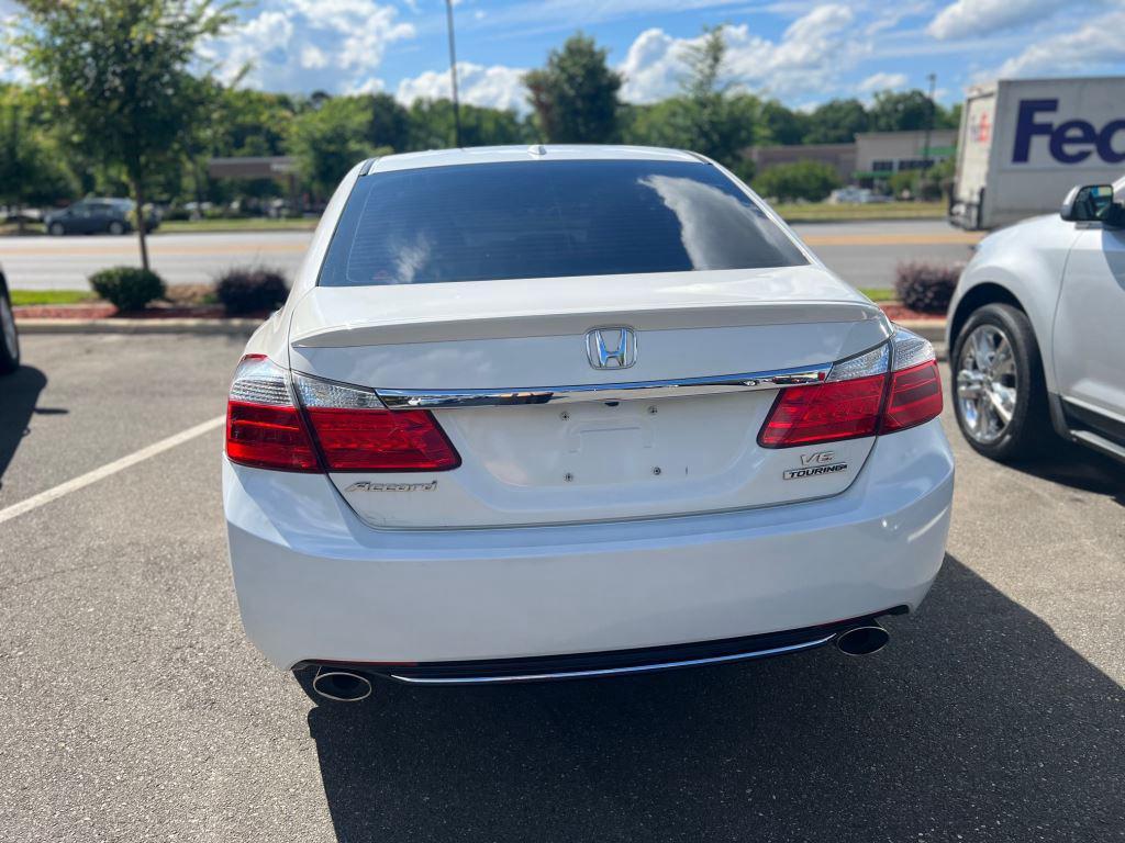 Thumbnail image of 2013 Honda Accord at GALAXY AUTO SALES LLC.