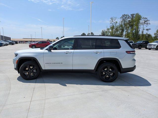 Thumbnail image of 2025 Jeep Grand Cherokee L at Kim's Chrysler Dodge Jeep Toyota (Used)