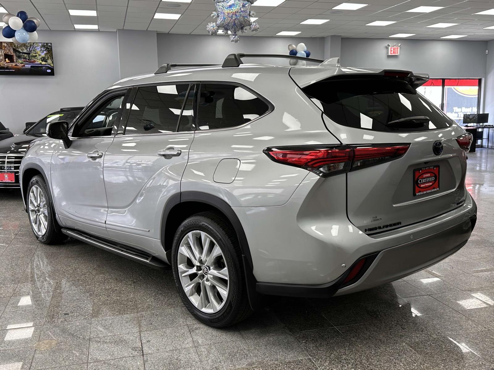 Thumbnail image of 2022 Toyota Highlander Hybrid at Toyota of Bay Ridge Brooklyn