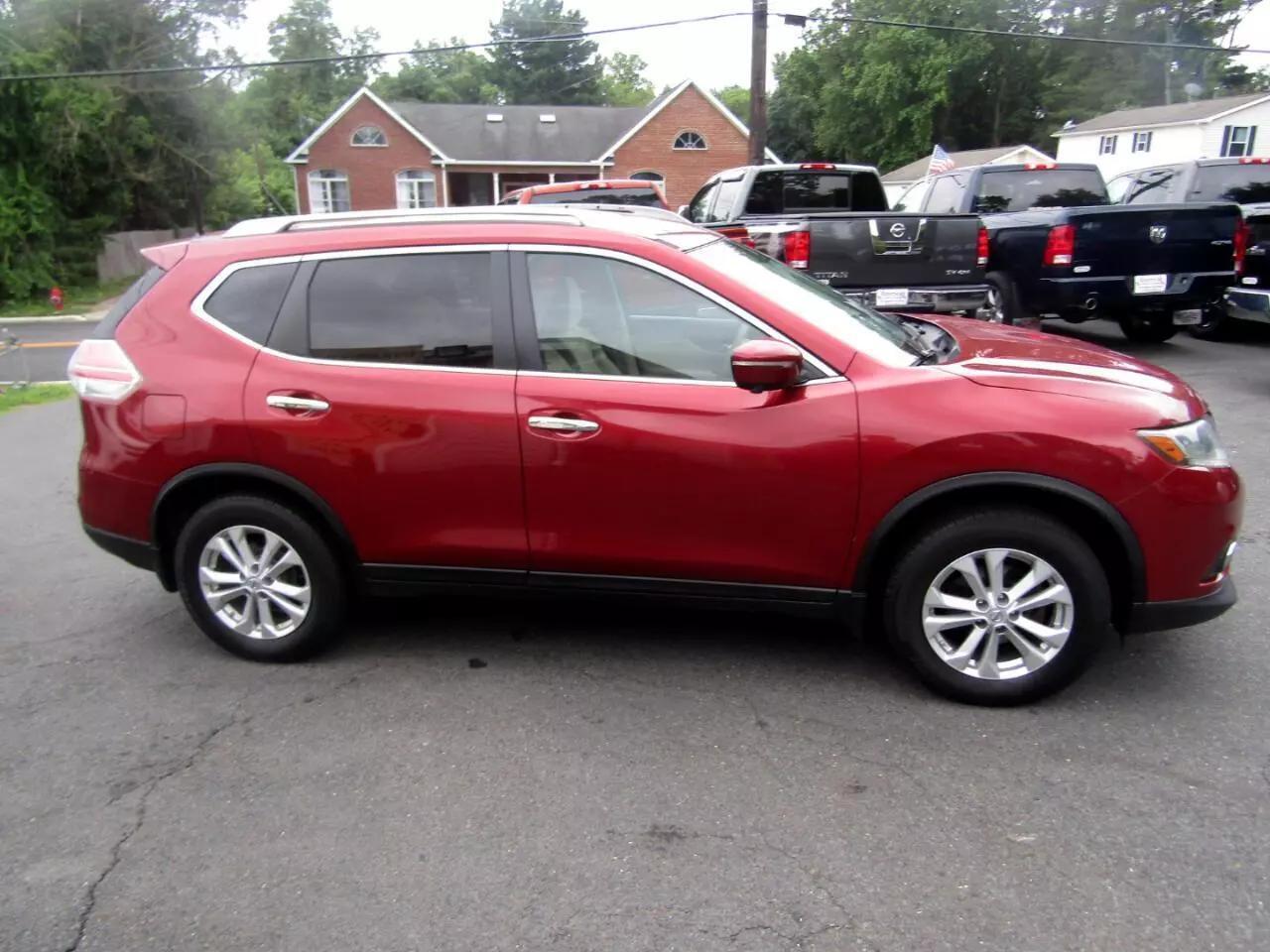 Thumbnail image of 2014 Nissan Rogue at American Auto Group now