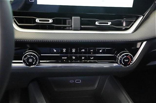Thumbnail image of 2025 Chevrolet Equinox at Serpentini Chevrolet of Medina