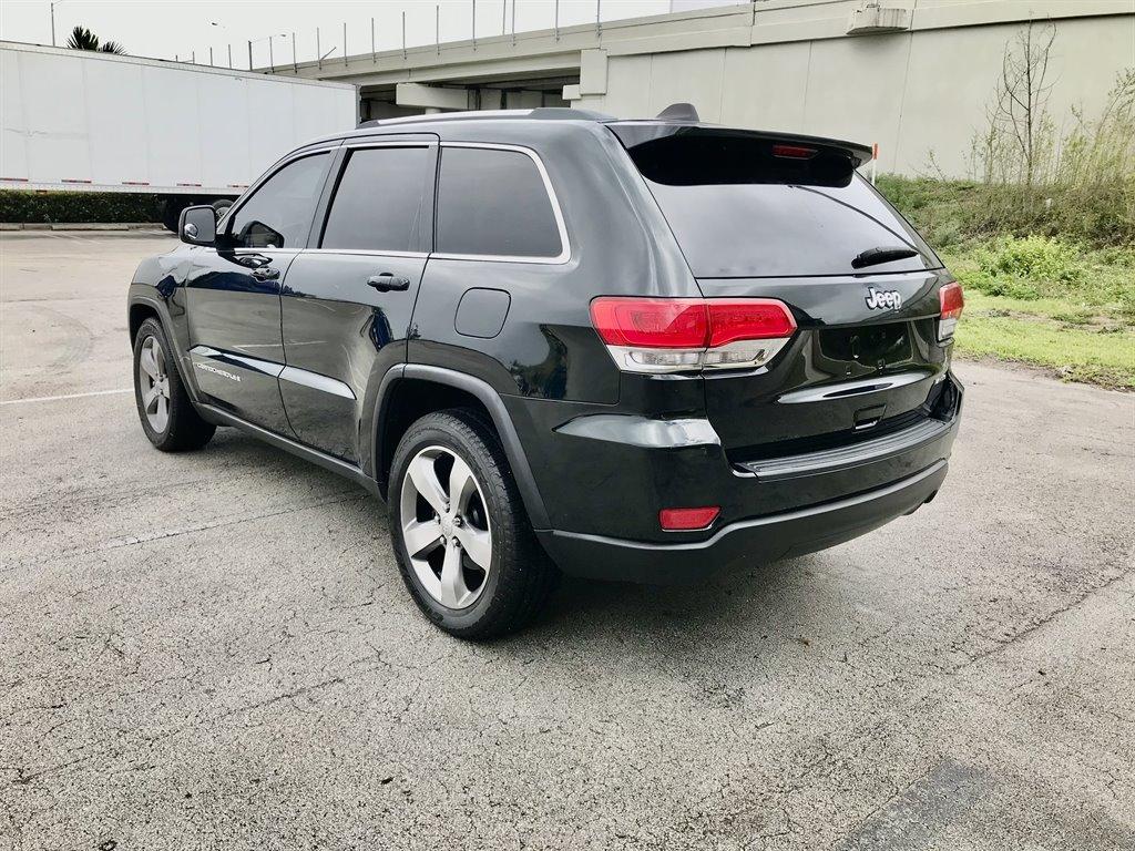 Thumbnail image of 2014 Jeep Grand Cherokee at Pristine Auto Brokers