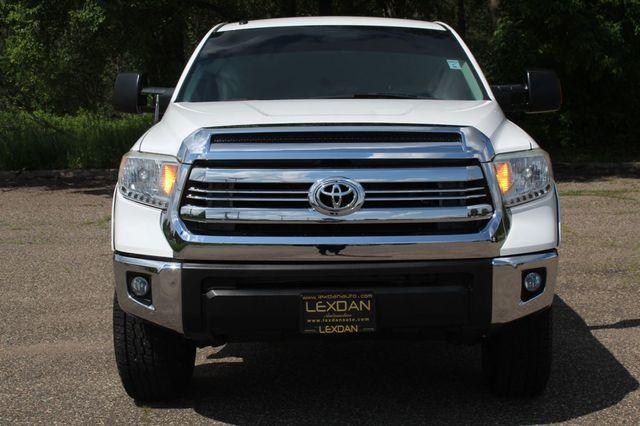 Thumbnail image of 2016 Toyota Tundra at Lexdan Automotive Inc.