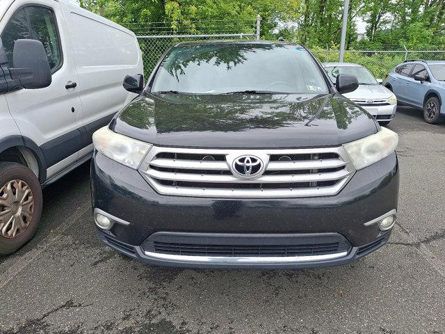 Thumbnail image of 2013 Toyota Highlander at New Fred Beans Boyertown Ford