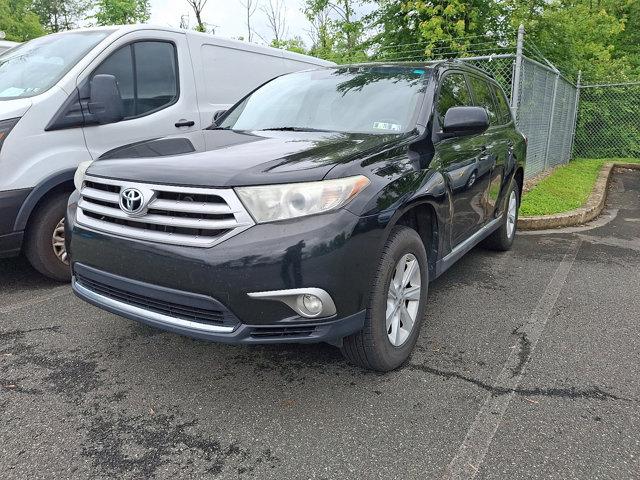 Thumbnail image of 2013 Toyota Highlander at New Fred Beans Boyertown Ford