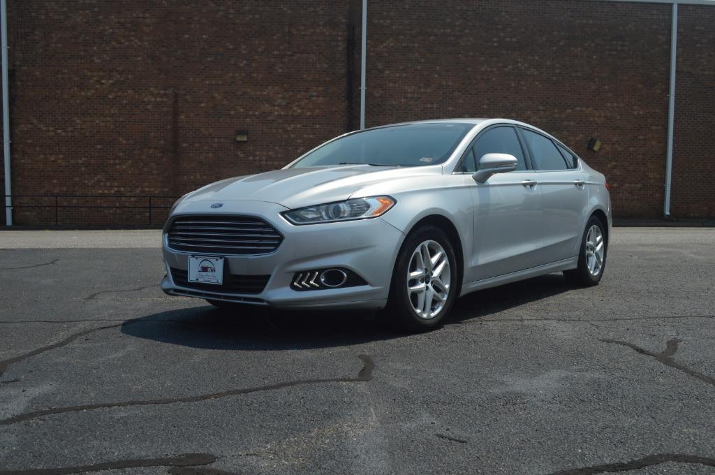 Thumbnail image of 2015 Ford Fusion at Maya Auto Sales