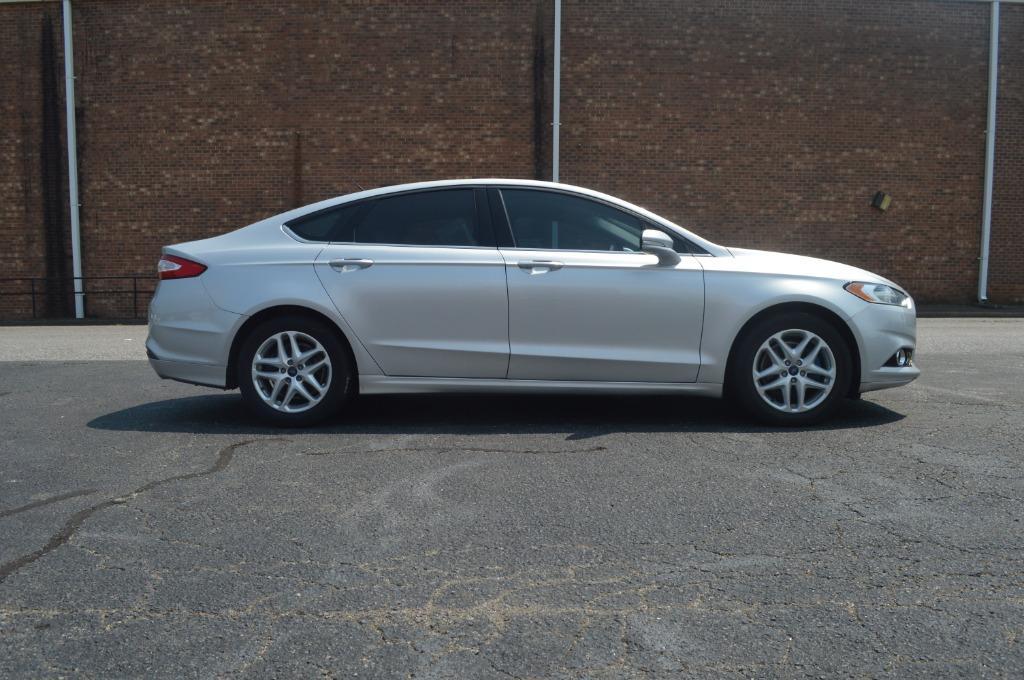 Thumbnail image of 2015 Ford Fusion at Maya Auto Sales