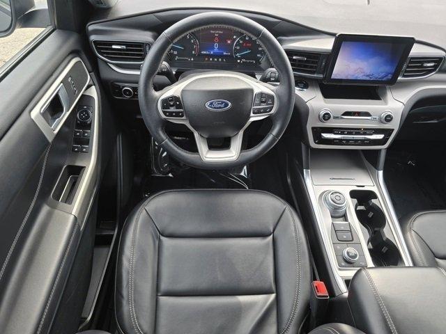 Thumbnail image of 2023 Ford Explorer at Performance Chrysler Dodge Jeep Ram Centerville