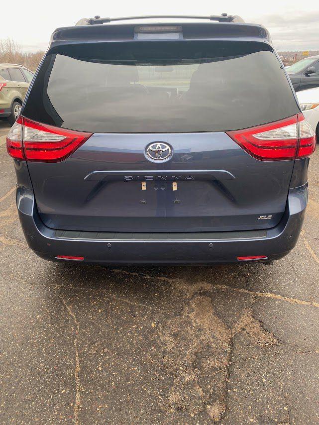Thumbnail image of 2017 Toyota Sienna at ALLIANCE AUTO LLC