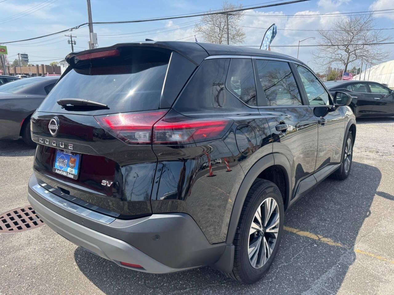 Thumbnail image of 2023 Nissan Rogue at Autorama Auto Outlet