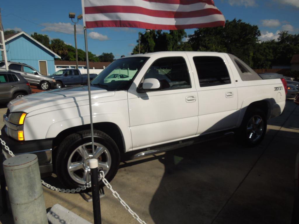 Thumbnail image of 2005 Chevrolet Avalanche at Metro Motor Sales INC