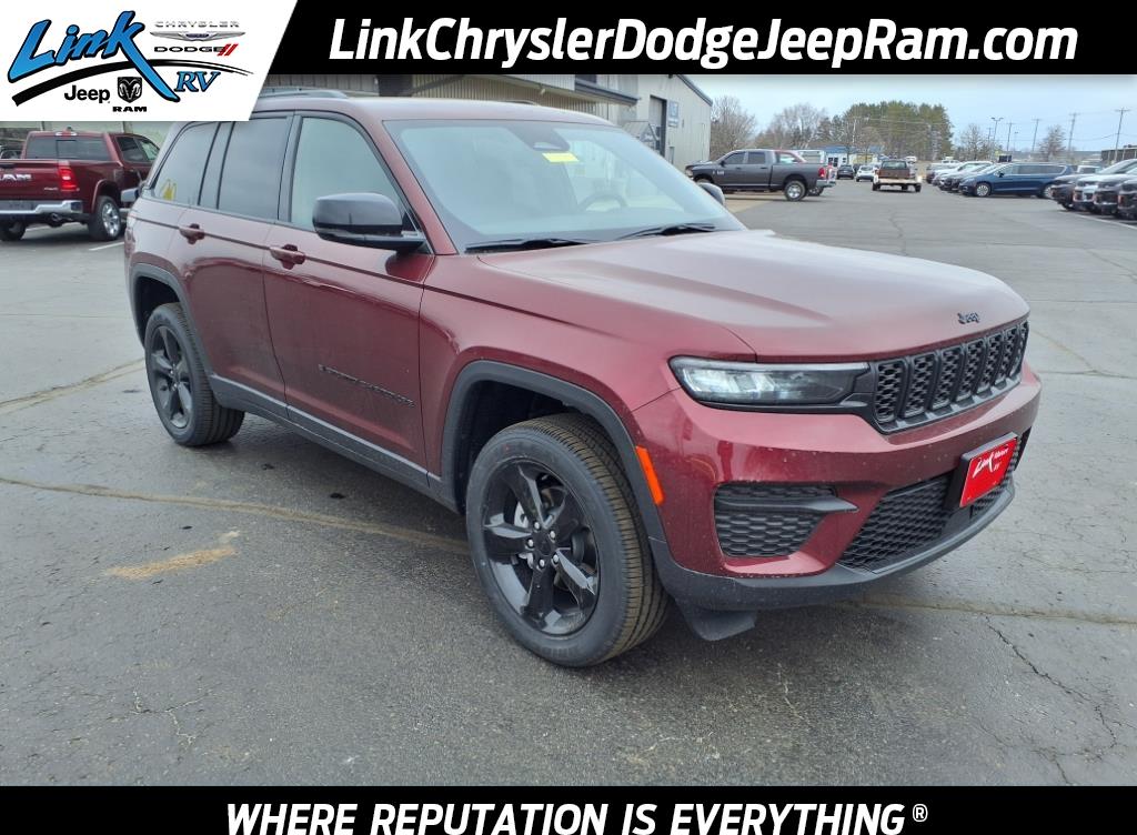 Thumbnail image of 2025 Jeep Grand Cherokee at Link Chrysler Dodge Jeep Ram