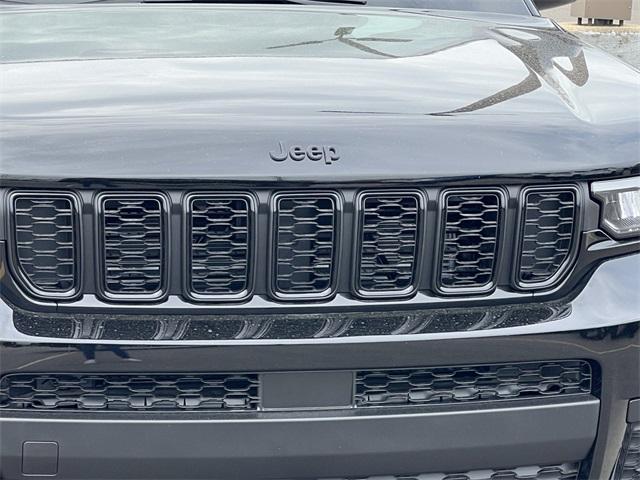 Thumbnail image of 2025 Jeep Grand Cherokee L at Chrysler Dodge Jeep Ram of Southfield
