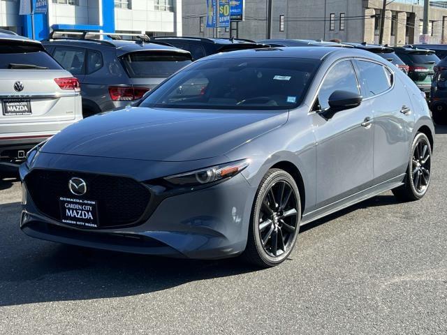 Thumbnail image of 2021 Mazda Mazda3 Hatchback at Garden City Mazda
