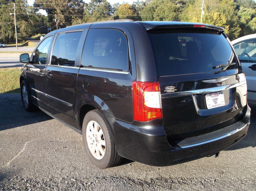Thumbnail image of 2014 Chrysler Town and Country at Everybody’s Auto Sales, Inc.