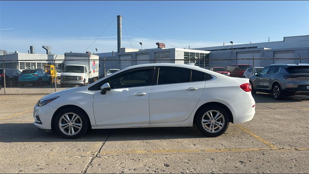 Thumbnail image of 2016 Chevrolet Cruze at Applegate Chevrolet