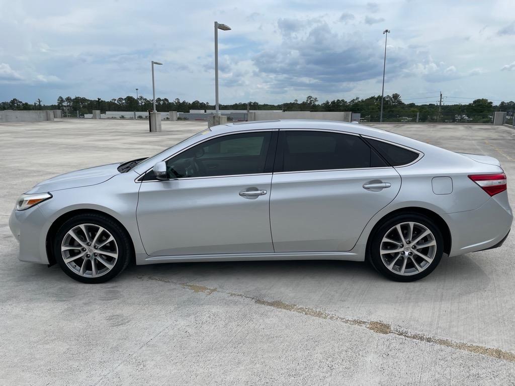 Thumbnail image of 2014 Toyota Avalon at Honda Of The Avenues