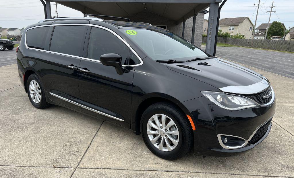 Thumbnail image of 2018 Chrysler Pacifica at U.S. AUTO GROUP, INC.