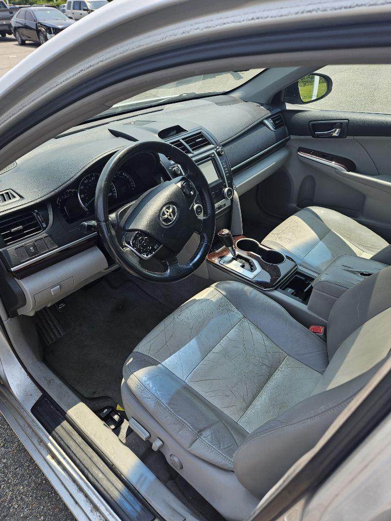 Thumbnail image of 2012 Toyota Camry at DAD'S AUTO SALES