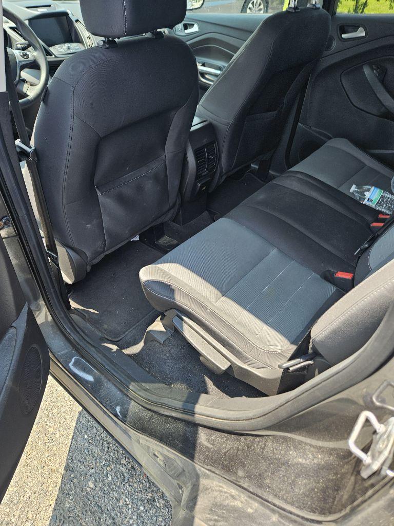 Thumbnail image of 2012 Toyota Camry at DAD'S AUTO SALES