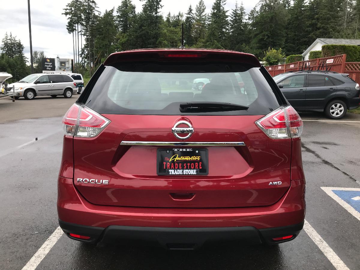 Thumbnail image of 2016 Nissan Rogue at The Trade Store / Affordable Car Rentals