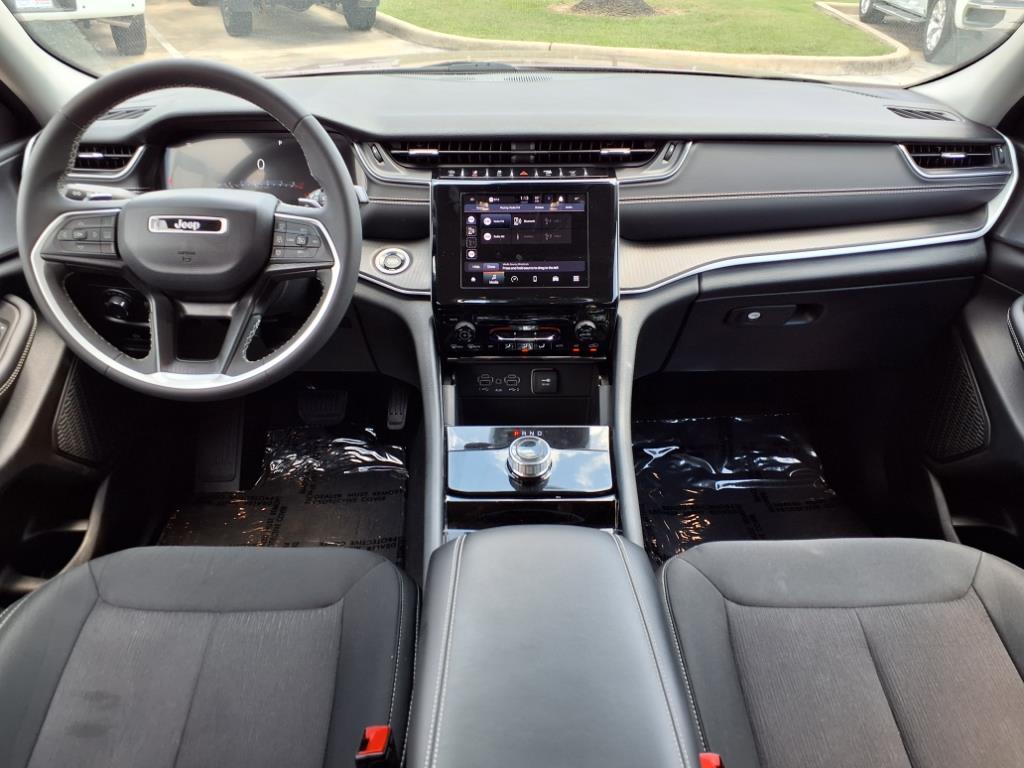 Thumbnail image of 2023 Jeep Grand Cherokee L at Reliance Nissan