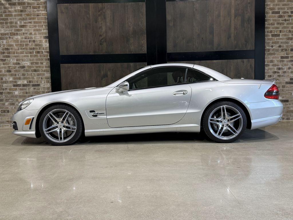 Thumbnail image of 2009 Mercedes-Benz SL-Class at NATIONAL AUTO GROUP INC