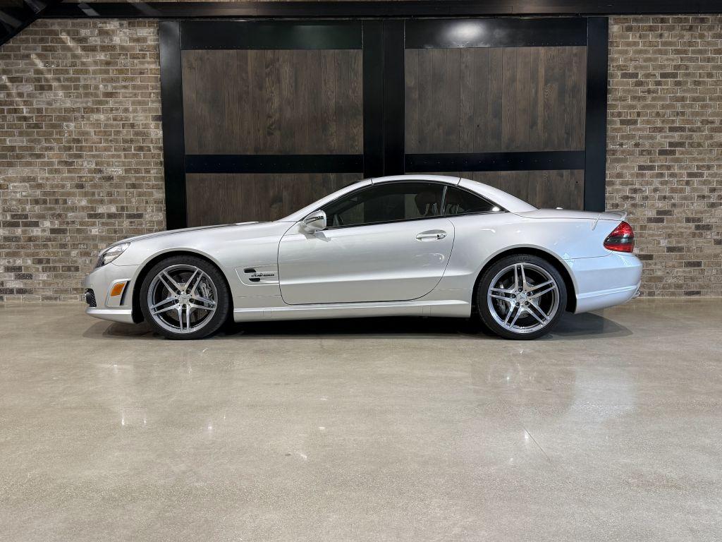 Thumbnail image of 2009 Mercedes-Benz SL-Class at NATIONAL AUTO GROUP INC