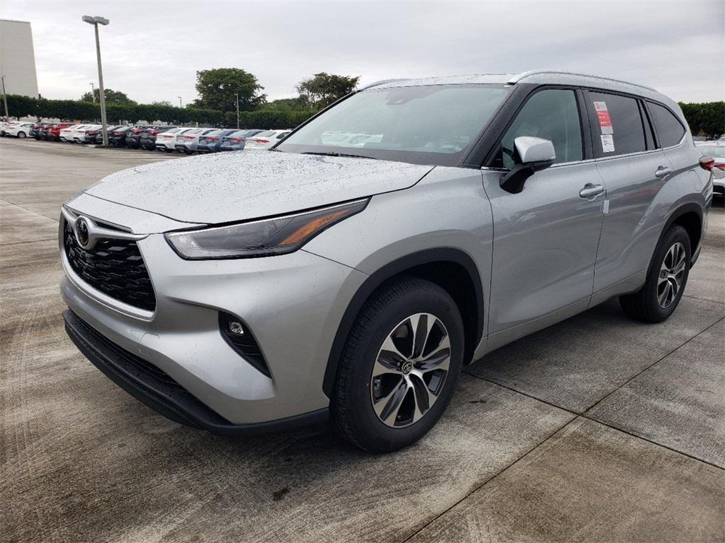 Thumbnail image of 2022 Toyota Highlander at Kendall Toyota Scion