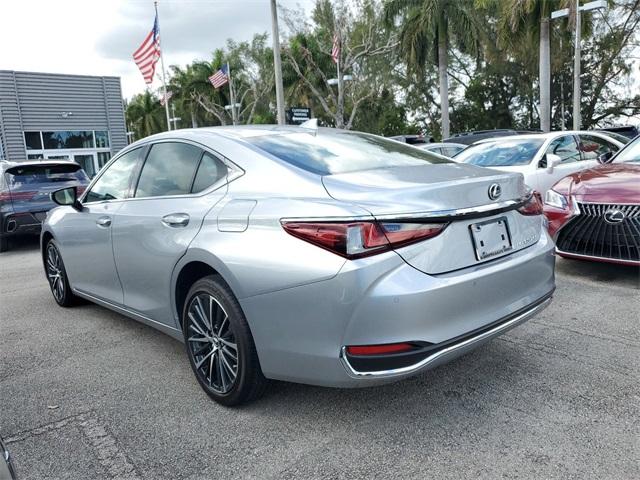 Thumbnail image of 2024 Lexus ES 250 at Doral Lincoln