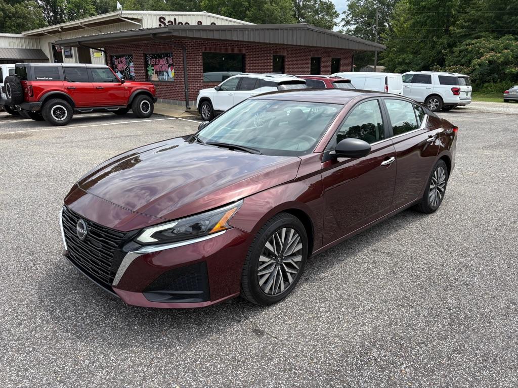 Thumbnail image of 2024 Nissan Altima at BAMA DIRECT AUTOMOTIVE LLC