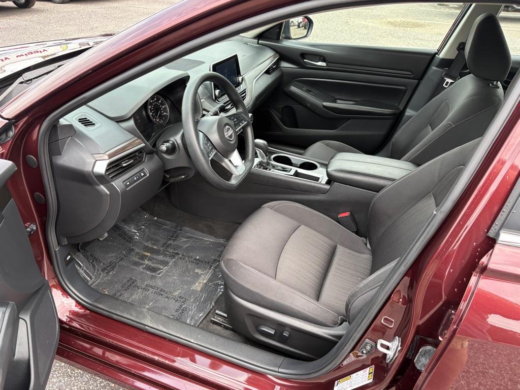 Thumbnail image of 2024 Nissan Altima at BAMA DIRECT AUTOMOTIVE LLC