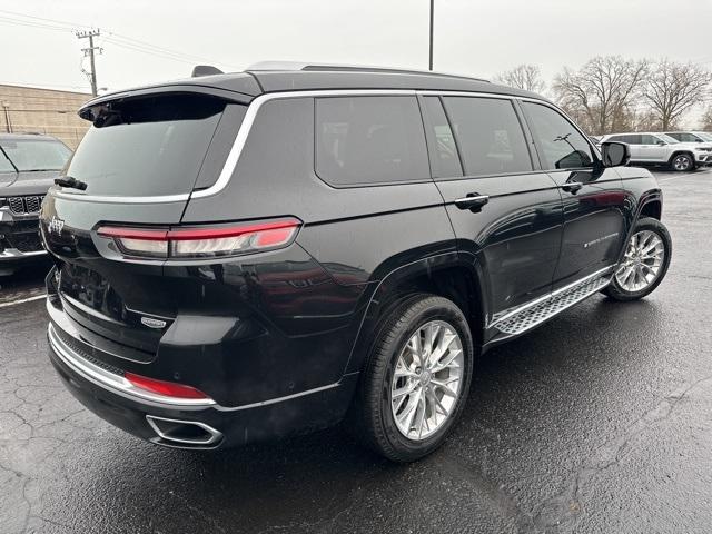 Thumbnail image of 2021 Jeep Grand Cherokee L at Golling Chrysler Dodge Jeep Ram of Roseville