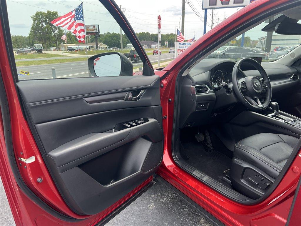 Thumbnail image of 2022 Mazda CX-5 at martinscars.com of Ocala, FL