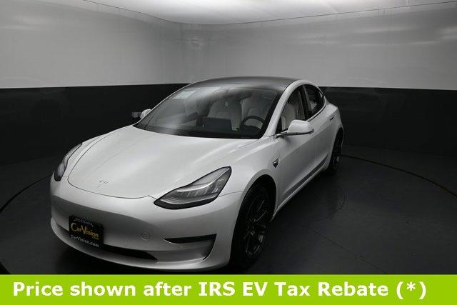 Thumbnail image of 2020 Tesla Model 3 at Car Vision Inc.