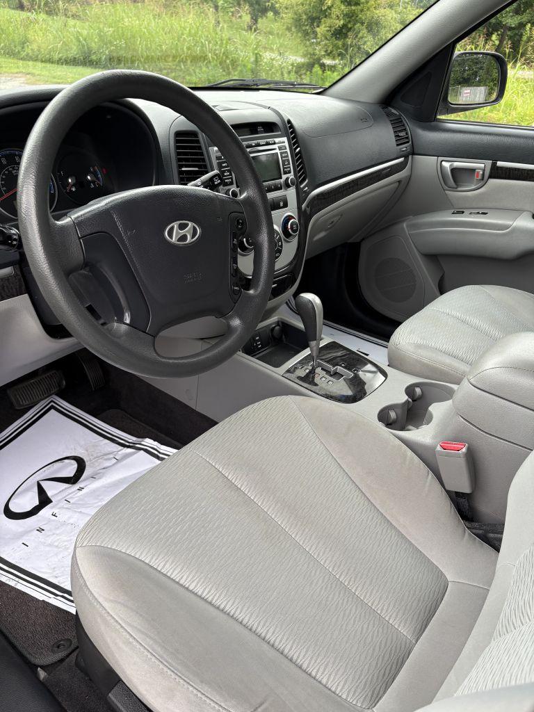 Thumbnail image of 2009 Hyundai SANTA FE at DHW AUTOMOTIVE LLC