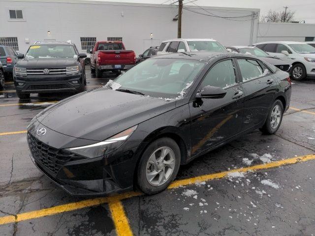 Thumbnail image of 2022 Hyundai ELANTRA at LaFontaine Volkswagen Mazda of Livonia