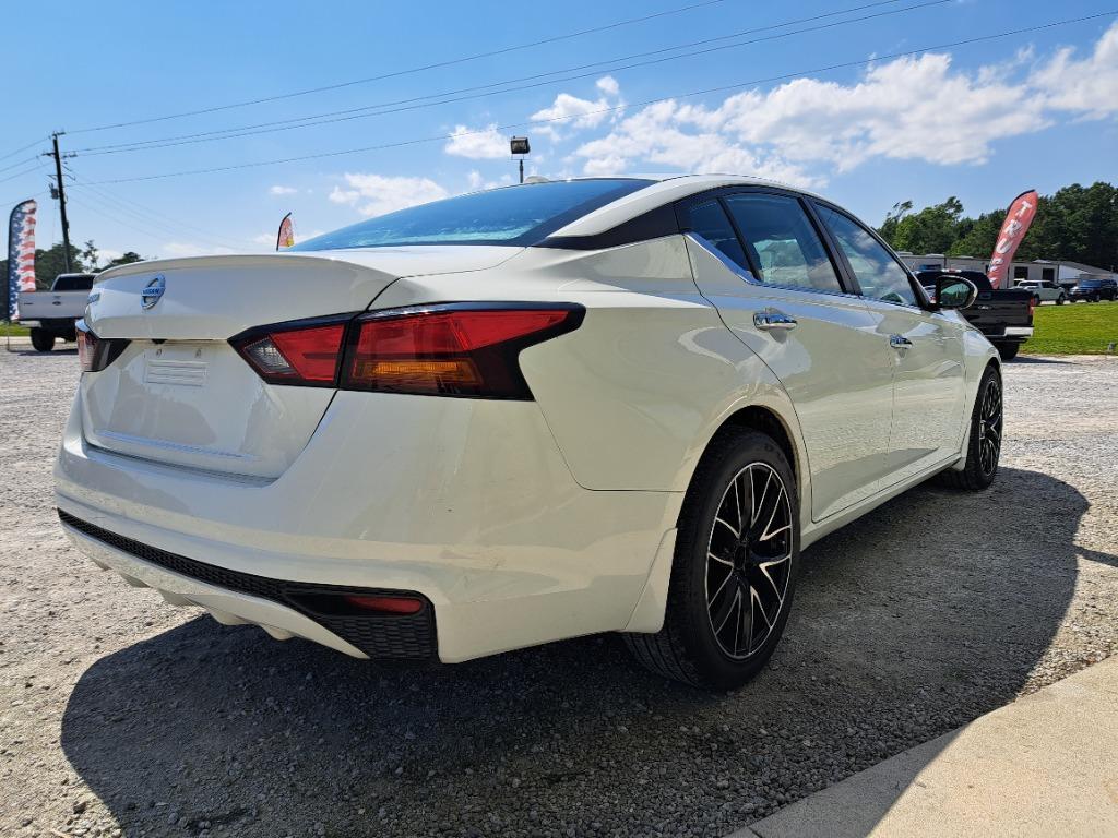 Thumbnail image of 2020 Nissan Altima at Auto Saints, LLC