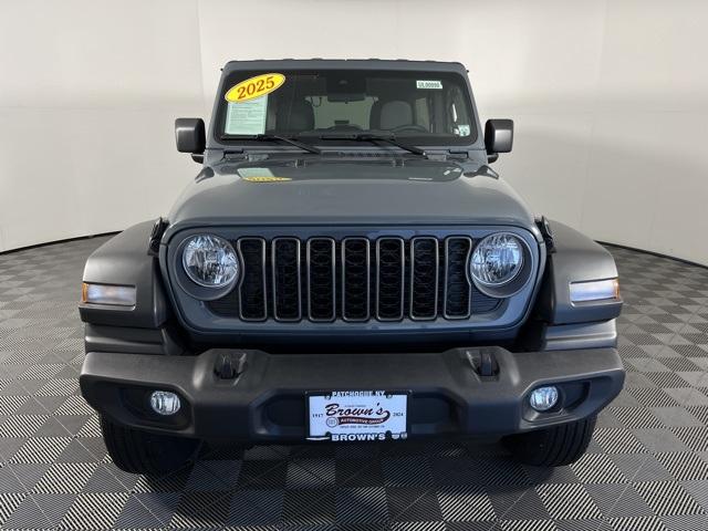 Thumbnail image of 2025 Jeep Wrangler at Browns Fiat Alfa Romeo