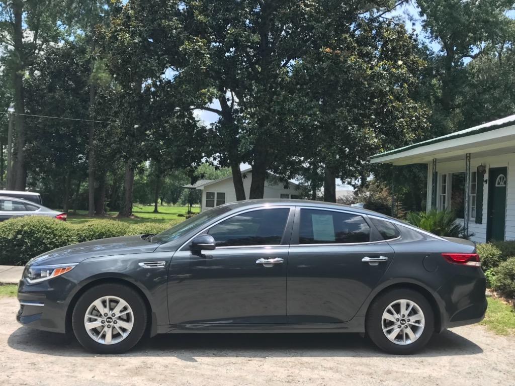 Thumbnail image of 2016 Kia Optima at Sabrina Auto Sales