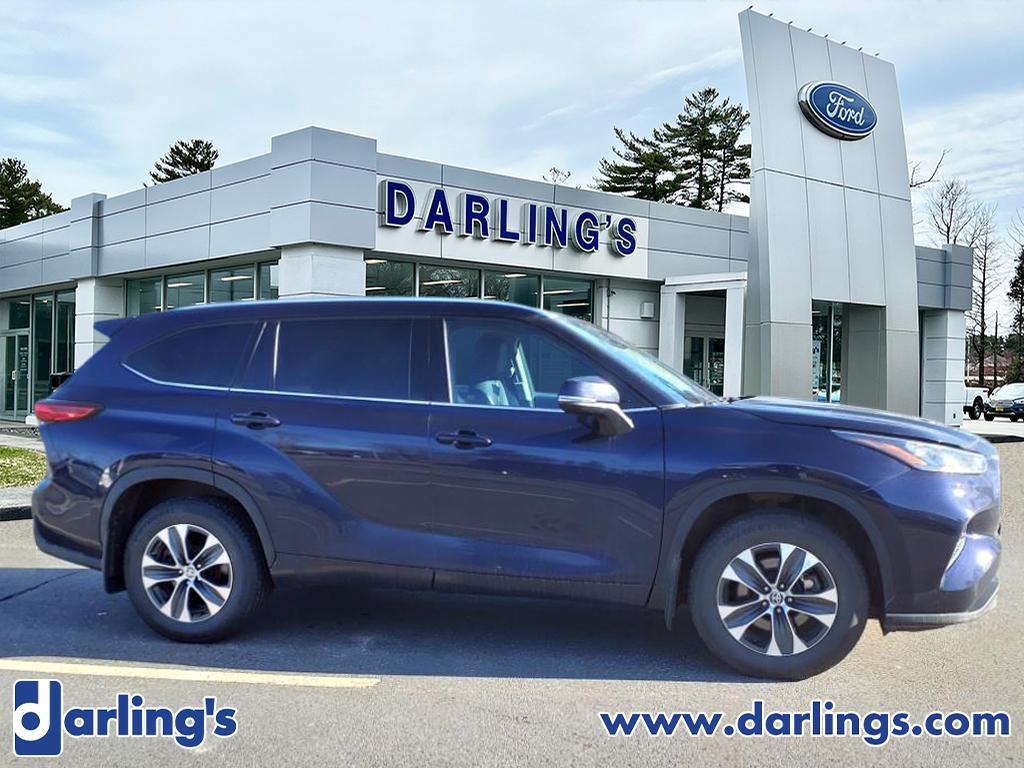 Thumbnail image of 2020 Toyota Highlander at Darling's of Bangor, ME