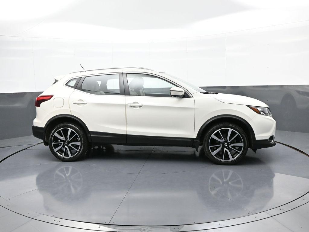 Thumbnail image of 2018 Nissan Rogue Sport at Plaza Honda