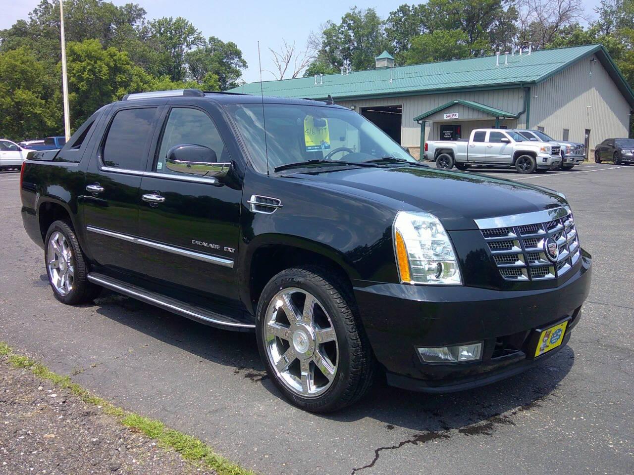 Thumbnail image of 2011 Cadillac Escalade EXT at American Auto Sales