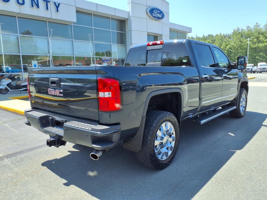 Thumbnail image of 2019 GMC Sierra 2500HD at Wayne County Ford