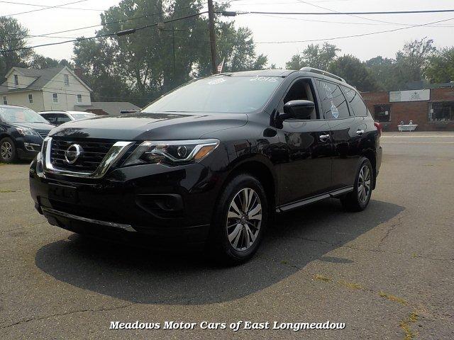 Thumbnail image of 2018 Nissan Pathfinder at Meadows Motor Cars of East Longmeadow