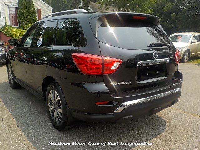 Thumbnail image of 2018 Nissan Pathfinder at Meadows Motor Cars of East Longmeadow